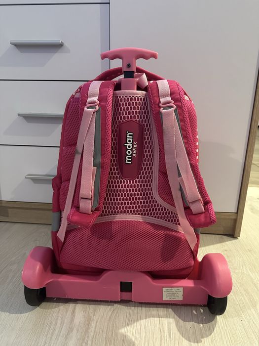 Дитячий шкільний рюкзак трансформер на колесах!