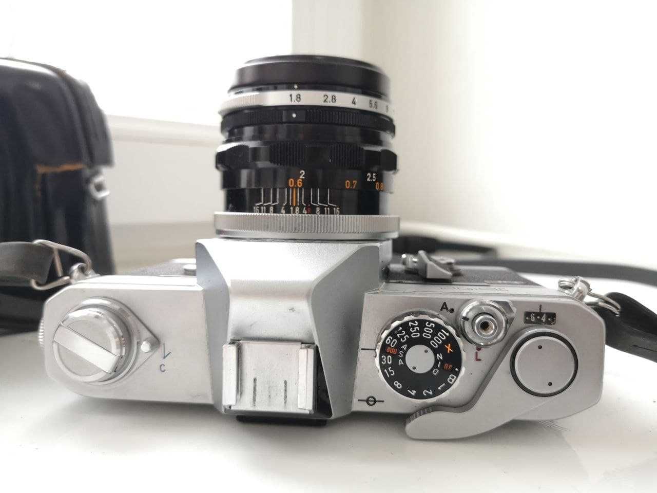 Пленочная фотокамера Canon FT QL + объектив Canon Lens FL 50mm f/ 1.8