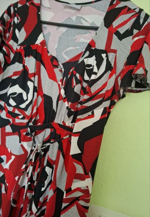 Kolorowa letnia sukienka