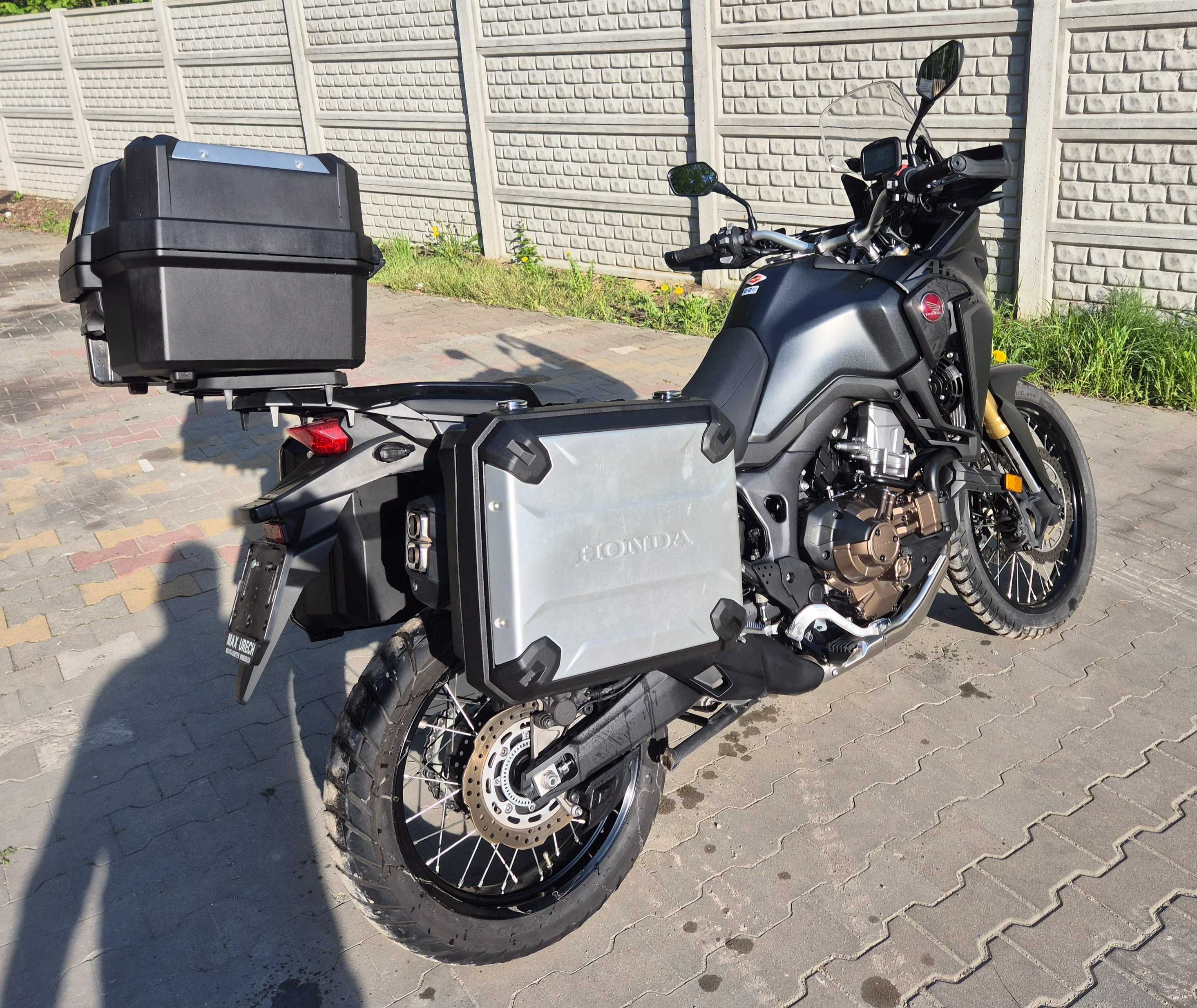 Honda CRF 1000 Africa Twin DCT _16250 km.-Niski Przebieg-Super Stan.
