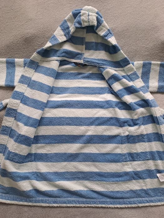 Tchibo szlafrok frotte dziecięcy, błękitno-biały w paski roz 110/116