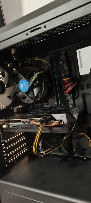 Komputer stacjonarny i5-6400 GTX 1060 6gb 16 GB ddr4 2x ssd wi-fi 5