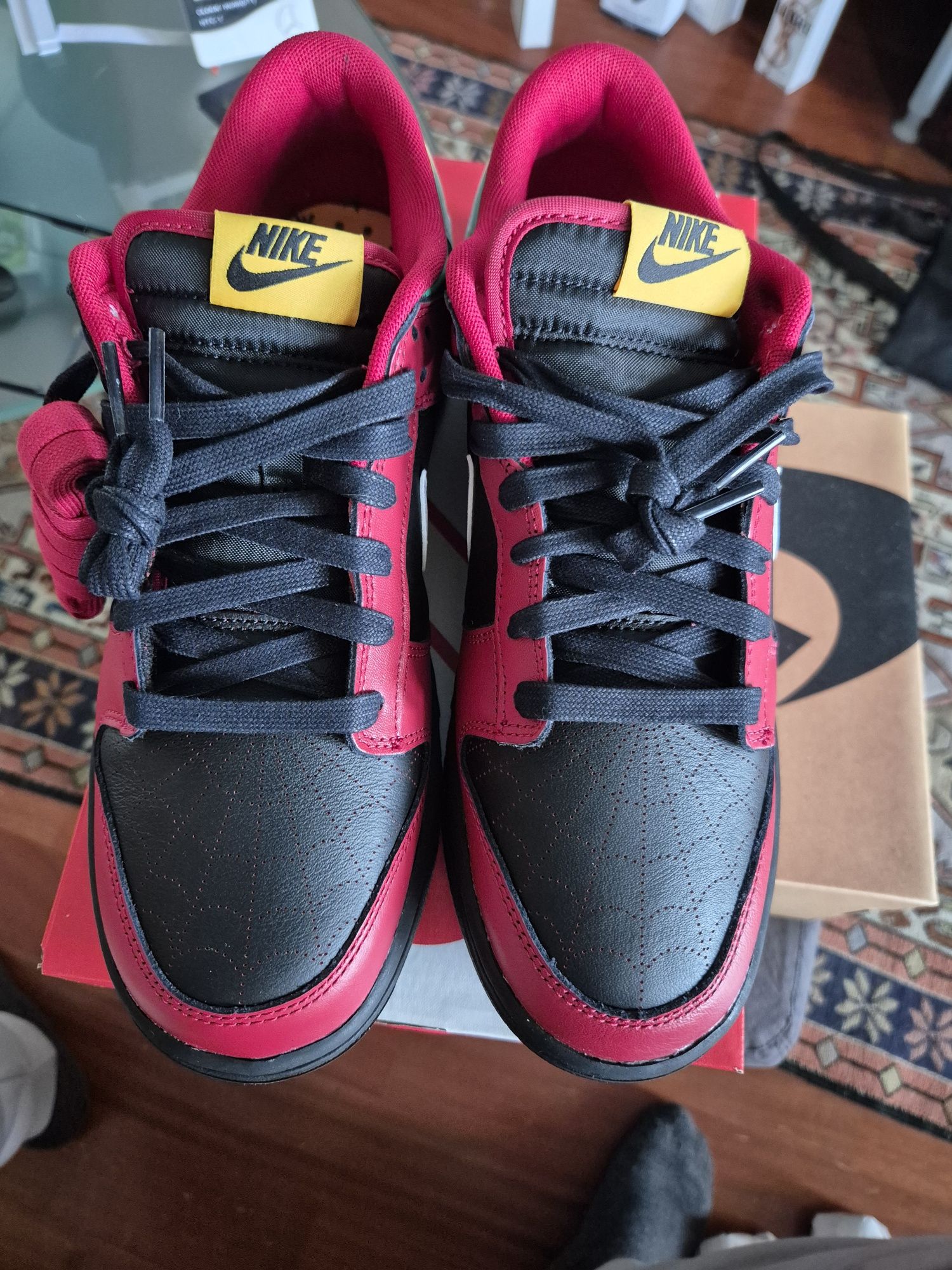 Nike dunk low retro ltd