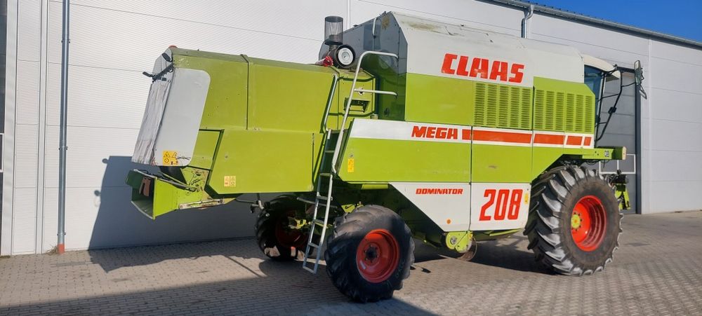 Claas Mega 208 ||