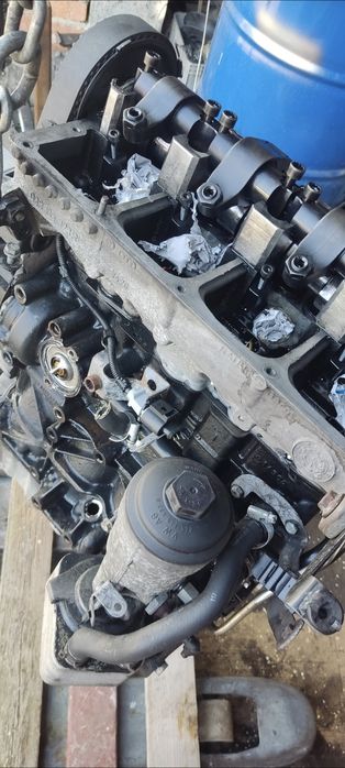 Dól silnika Blok z wałem i tłokami BMN Bmr BMP Bkp bkd
pasuje BMR
Siln