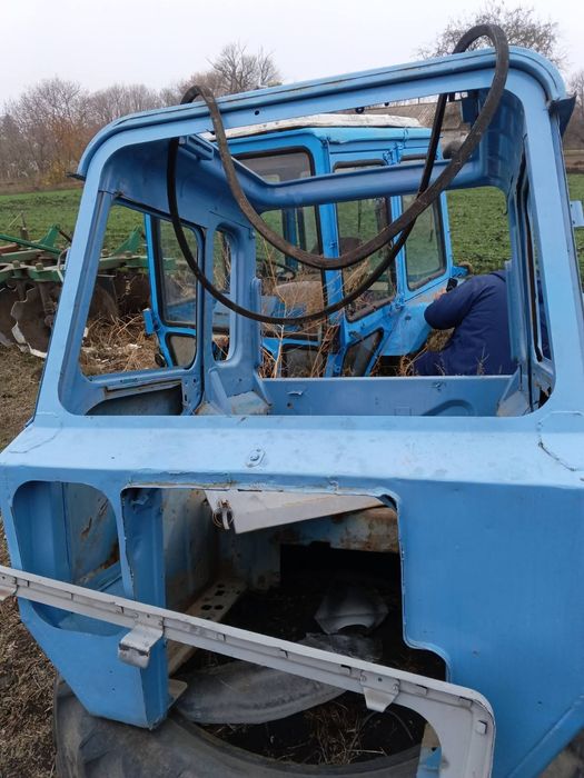 Продам трактор МТЗ-82 по запчастинах