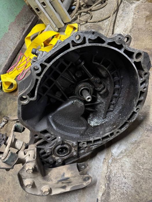 Продам коробку авео т 250