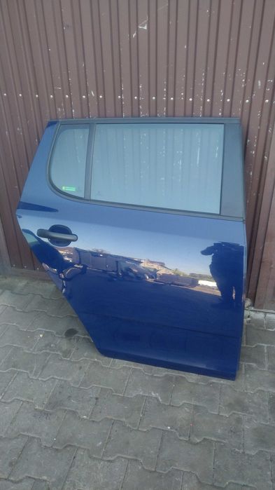 / Fabia II drzwi prawe tylne kompletne LF5A