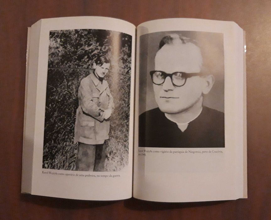 Livro "João Paulo II. a vida de Karol Wojtyla" de Tad Szulc