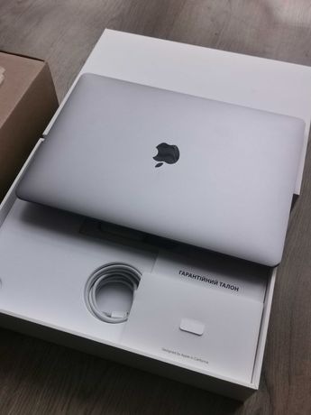 MacBook Air 13" A1932 2019