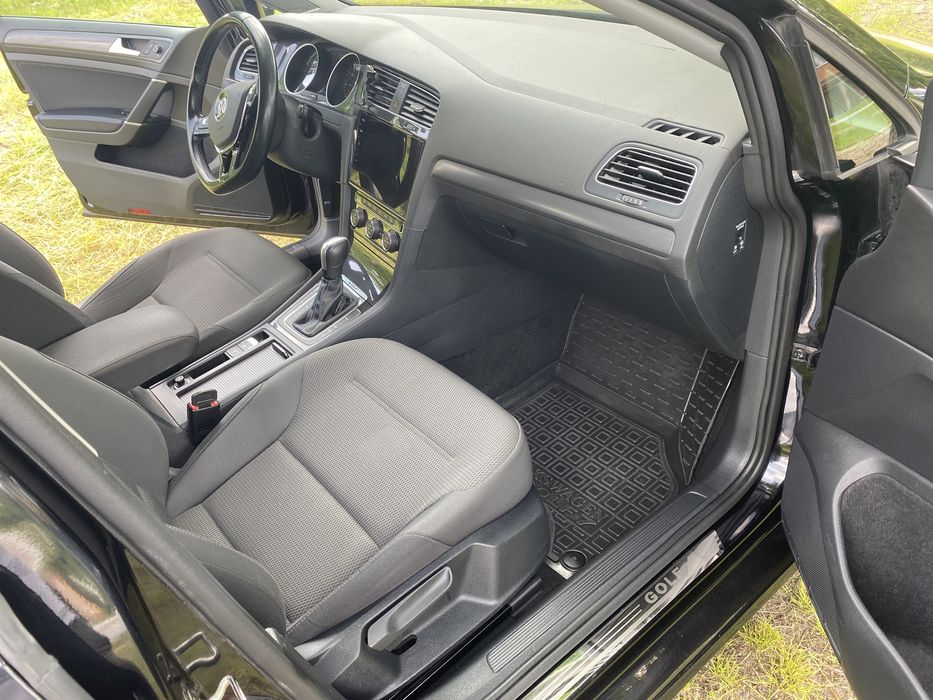 Продам VW E-Golf