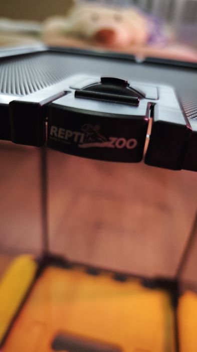 Тераріум Repti-Zoo AK03BG 21x21x30см в  ідеальному стані.