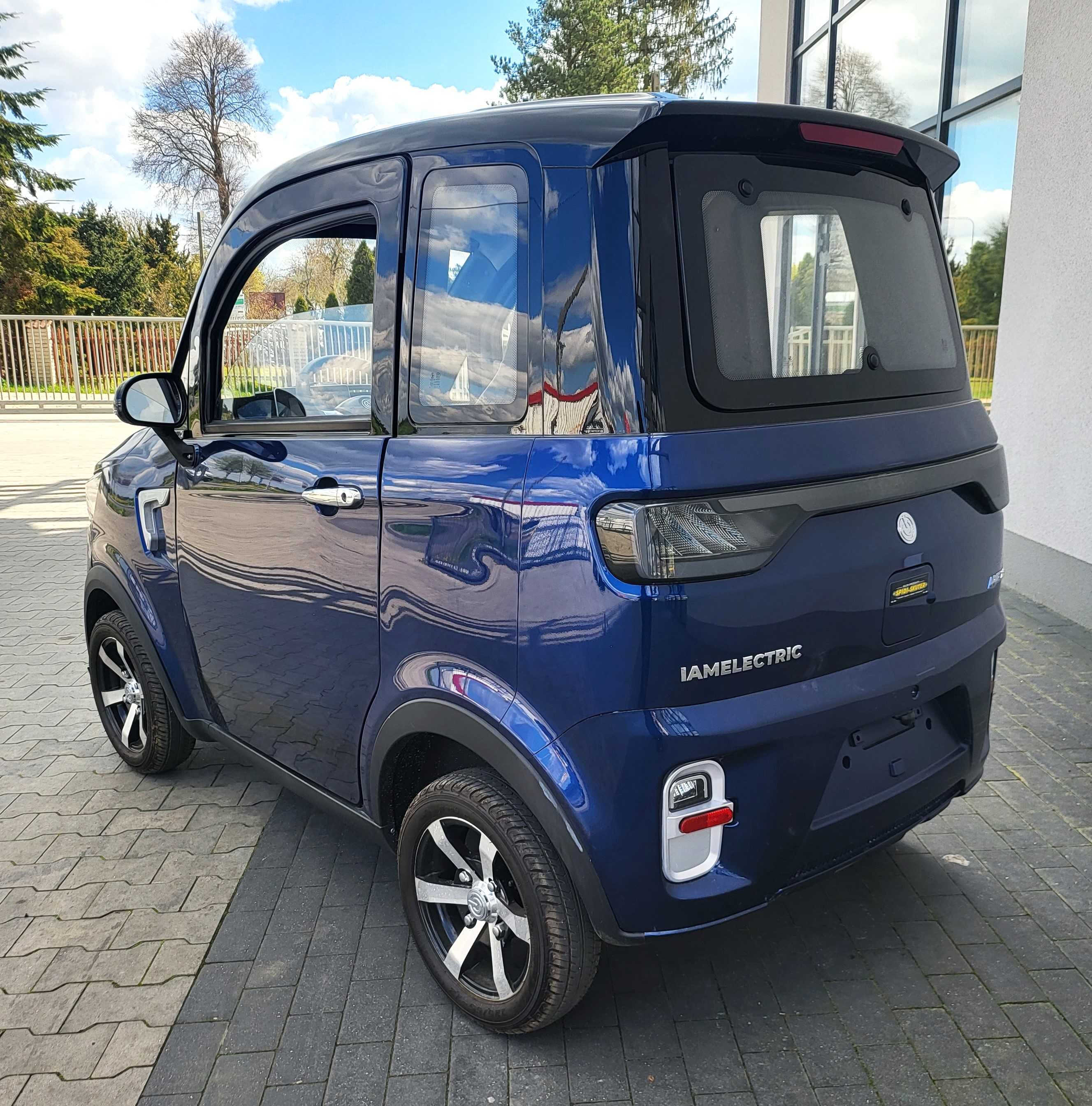 Motorower elektryczny trójkołowy zabudowany NEMO, ARIEL 2.0, ARIEL 4