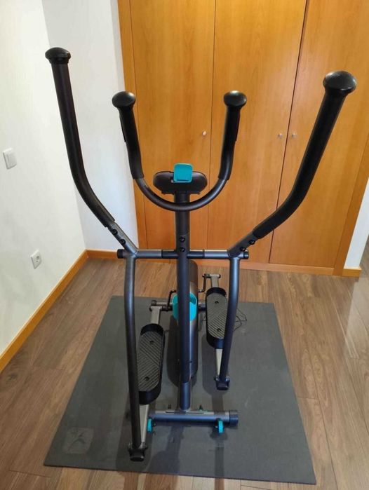 Bicicleta elíptica como nova