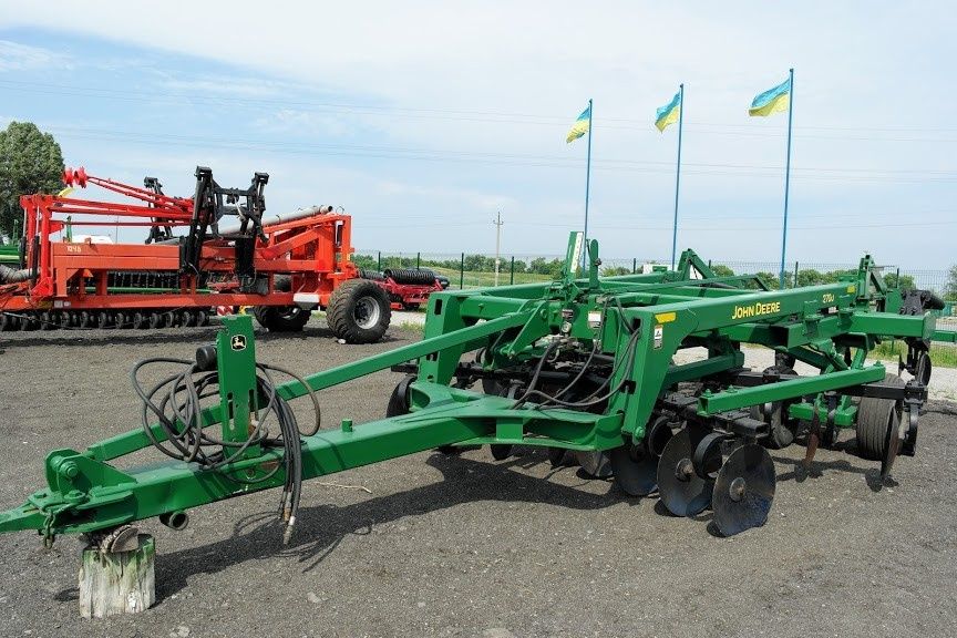 Обмен на авто.Дискриппер рыхлитель John Deere 2700 Джон дир