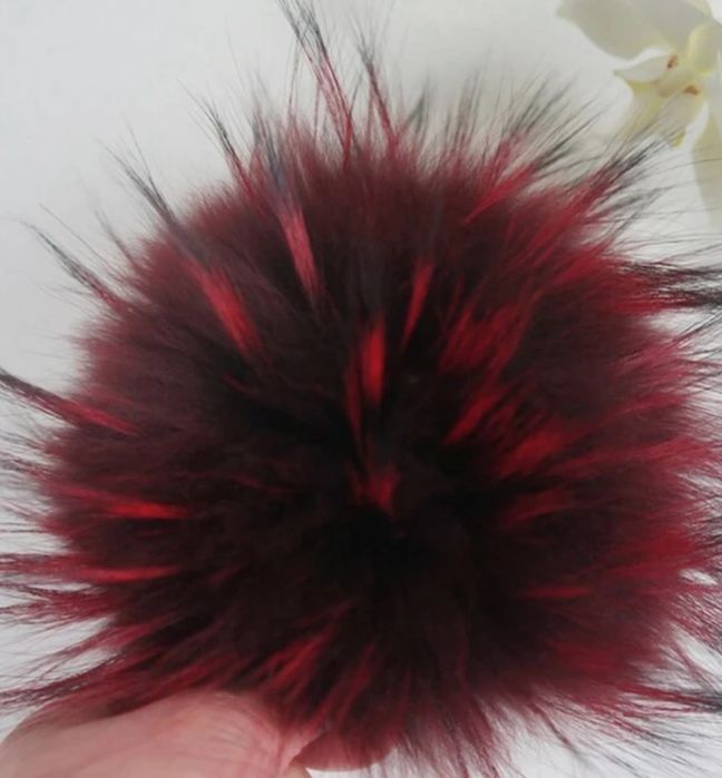 Pompony z futra naturalnego duże do czapki szaliki