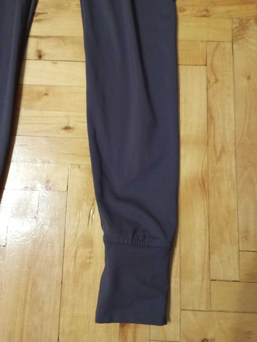 Kari Traa legginsy sportowe z szeroką gumą rozmiar M/10/38