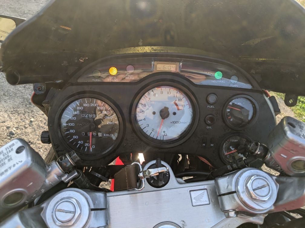 Honda vfr 750 95'