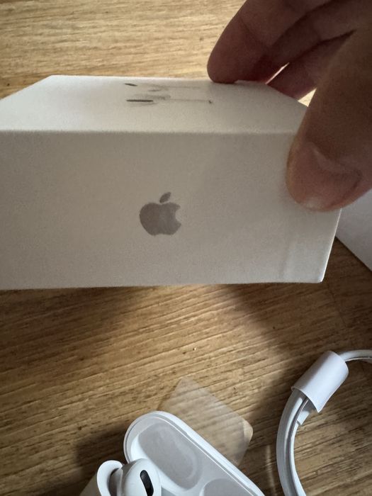 Aispods pro 4 apple