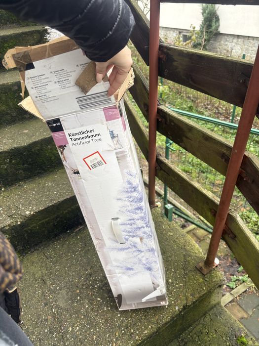 Choinka biala sztuczna