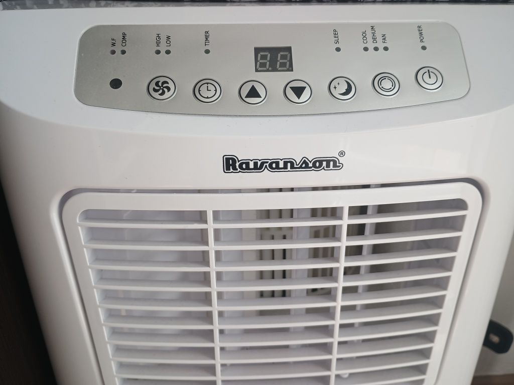 Klimatyzator przenośny Ravason nowy