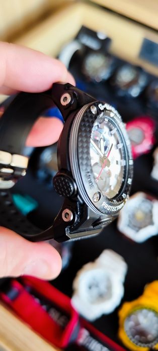 Casio G-shock GWR-B1000HJ