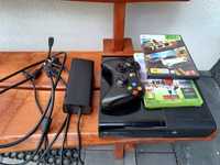 Xbox 360 + (Zasilacz, Dysk twardy, Pad, Tdu 2, FIFA 16)