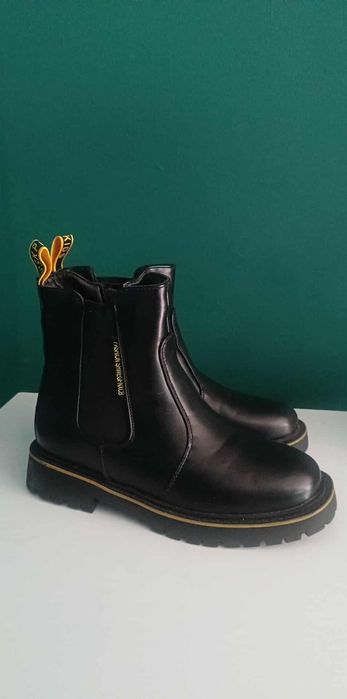 Sprzedam nowe buty