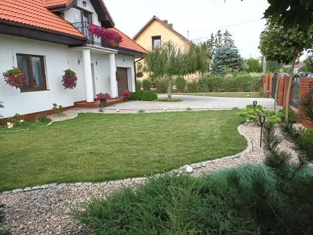 Dom 150m2 w miejscowości Pokoje-Słupcy bez nakładu finansowego