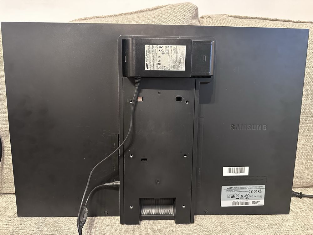 Monitor Samsung S22A450MW