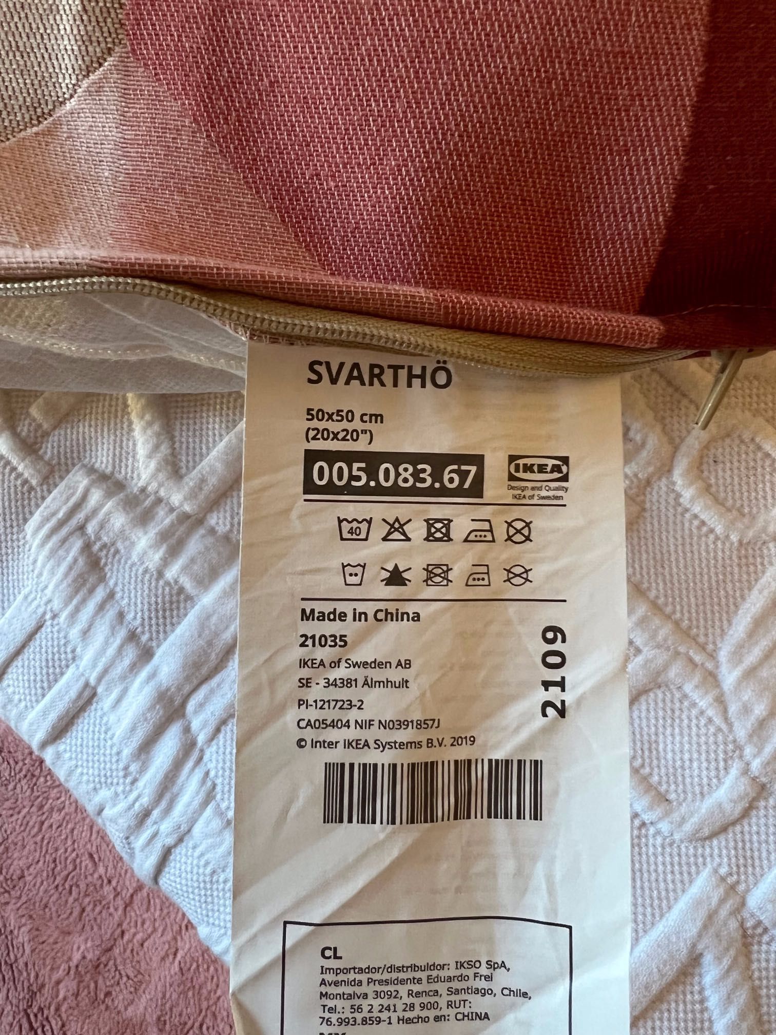 Almofada SVARTHO Ikea, rosa/beje, 50x50cm