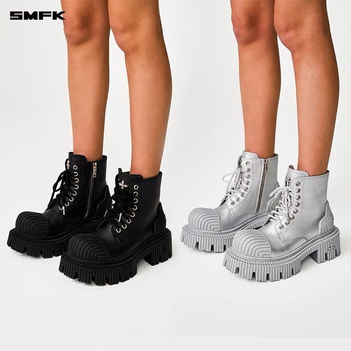 Трендові шкіряні чоботи SMFK