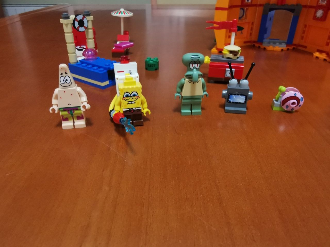 Lego 3834 SpongeBob neighbors at bikini bottom