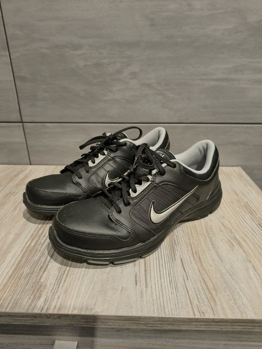 Buty Nike damskie rozmiar 40, jak nowe