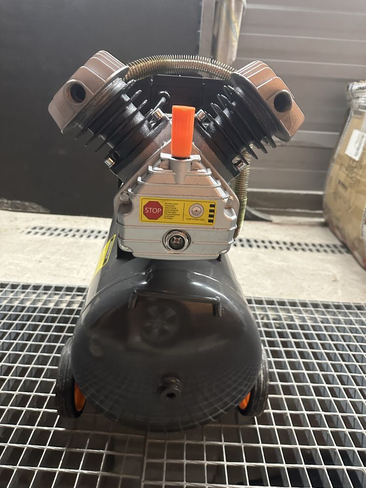 Kompresor   50l  2 tłoki