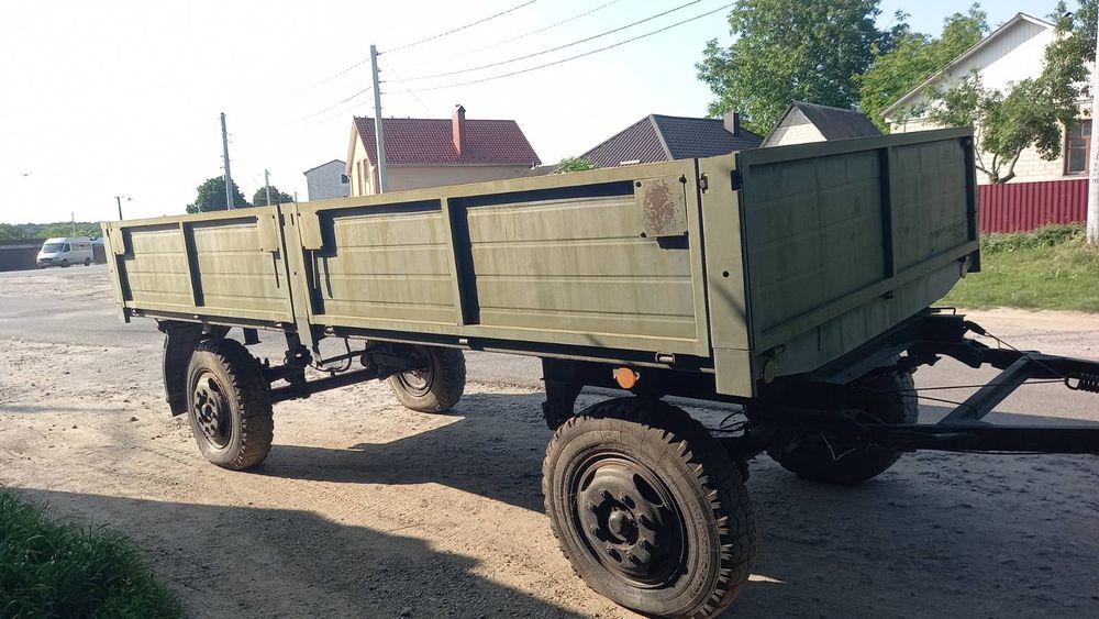 Причіп зіл,камаз.Бортовий.