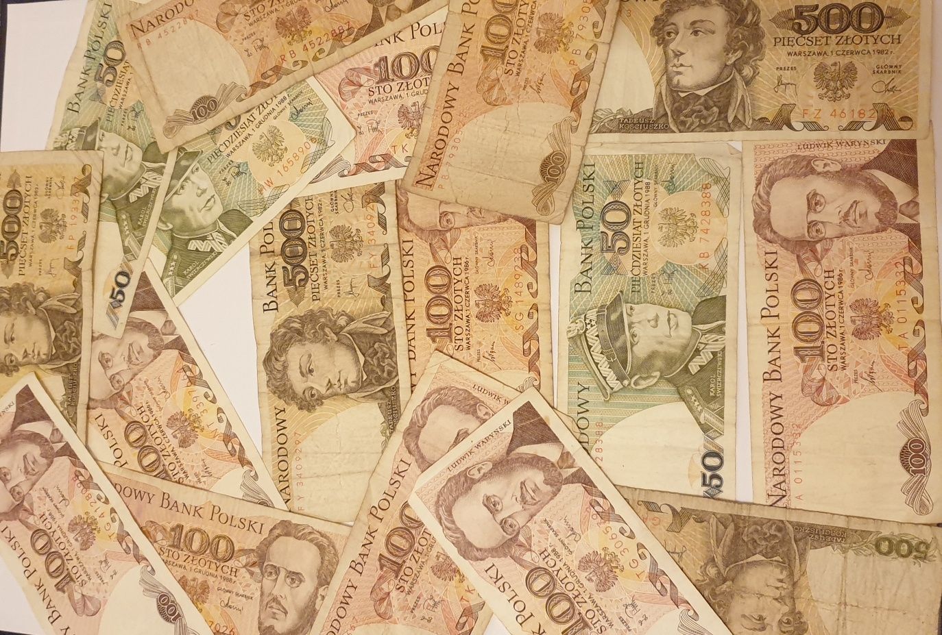 Zestaw banknoty PRL 1988, 1986, 1982 50 zł, 100 zł, 500 zł stare złote