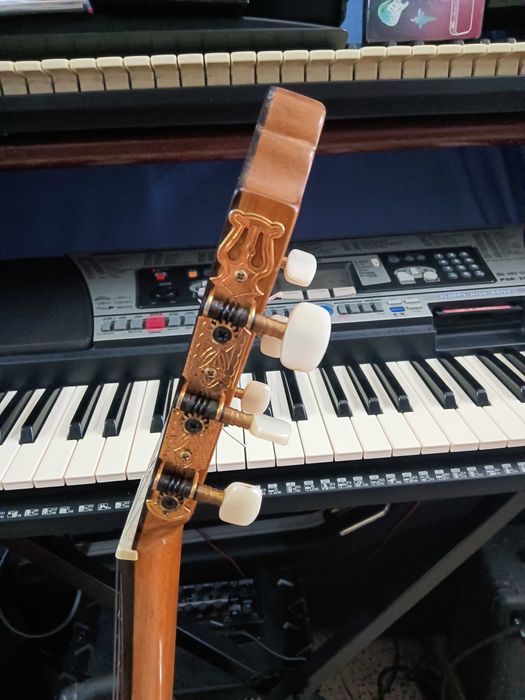 Guitarras Ciganas Evita modelo 00325