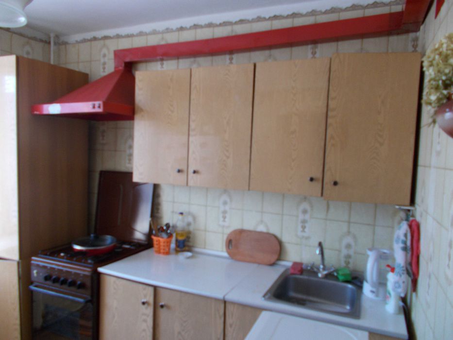 Оренда 2х кім Центр продуктовий ринок. Без малих дітей.