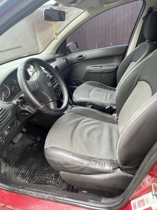 Пежо 206,2006 року