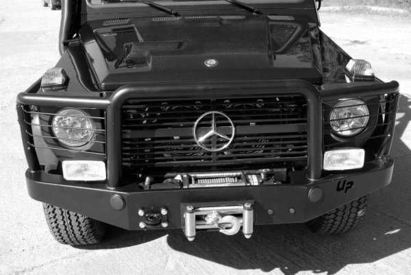 Силовой бампер на Mercedes G-класс