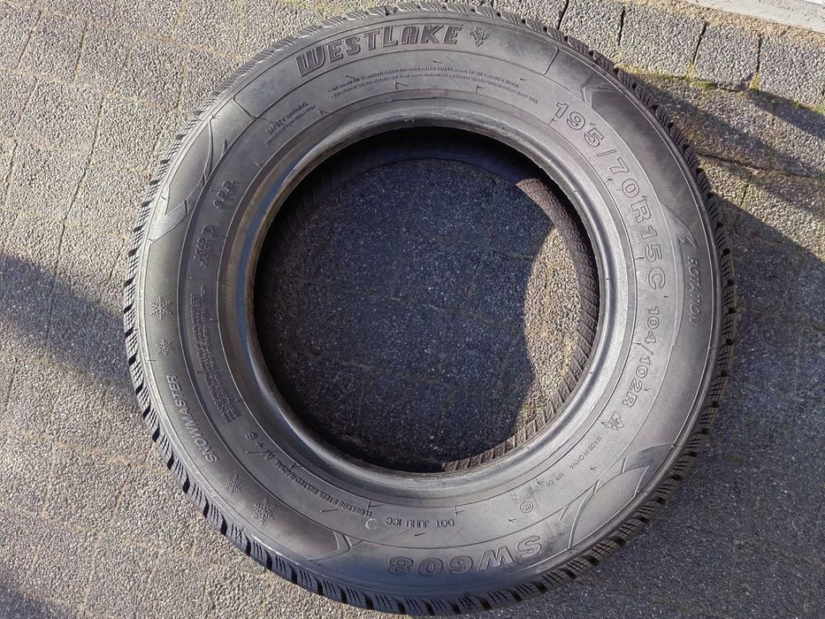 195/70R15C 104/102R Westlake SW 608 dostawcza zimowa pojedyncza