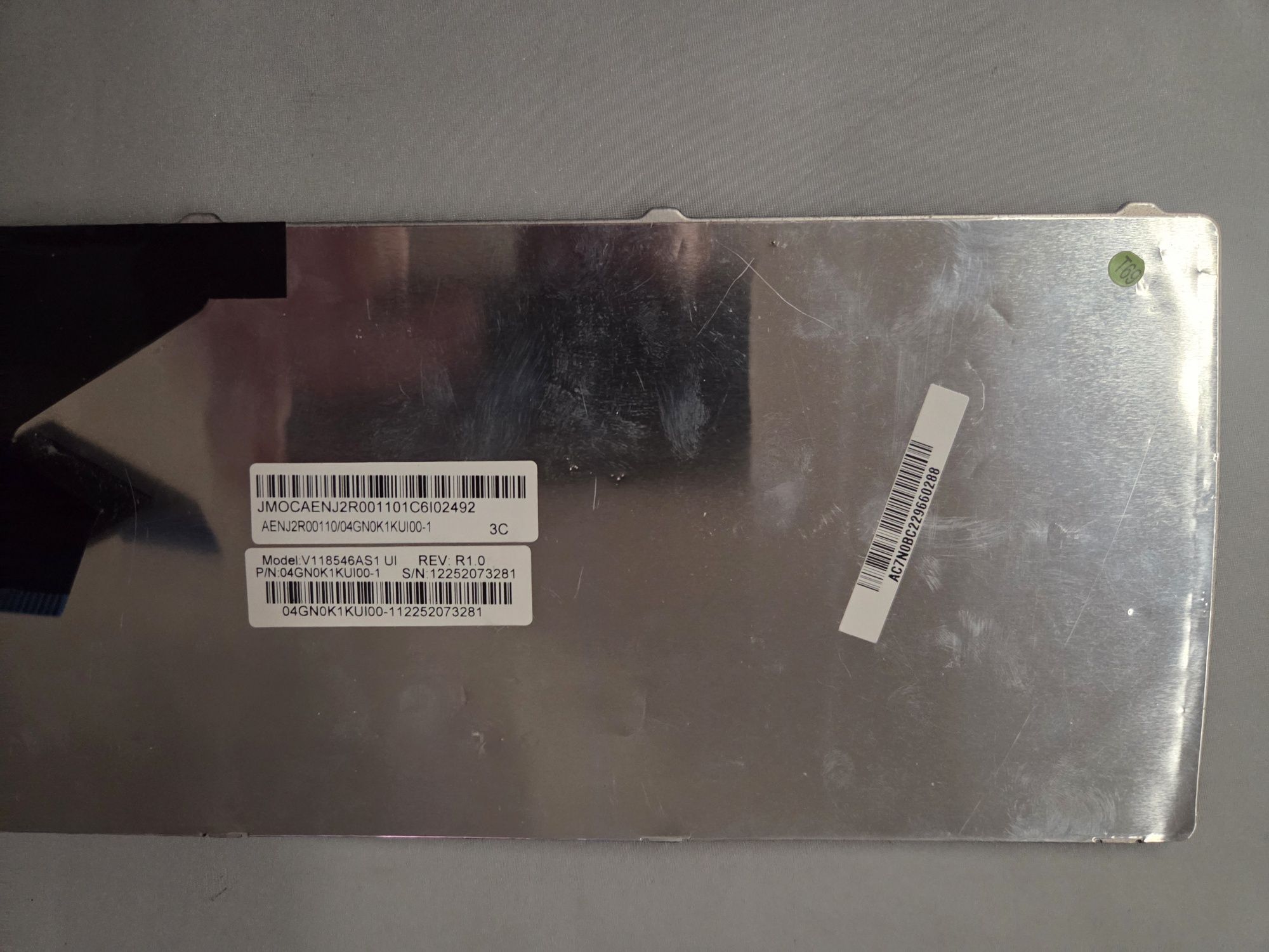 Sprzedam klawiaturę orginalną do laptopa ASUS X55A