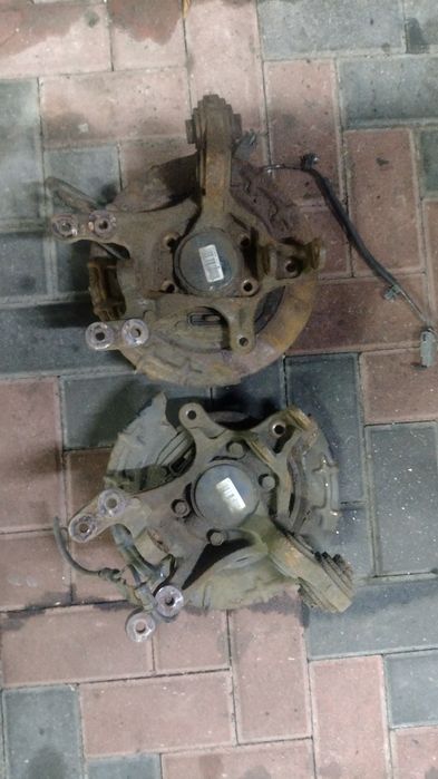 Ступиця задня права ліва Hyundai i30 Kia Ceed 2006-2012