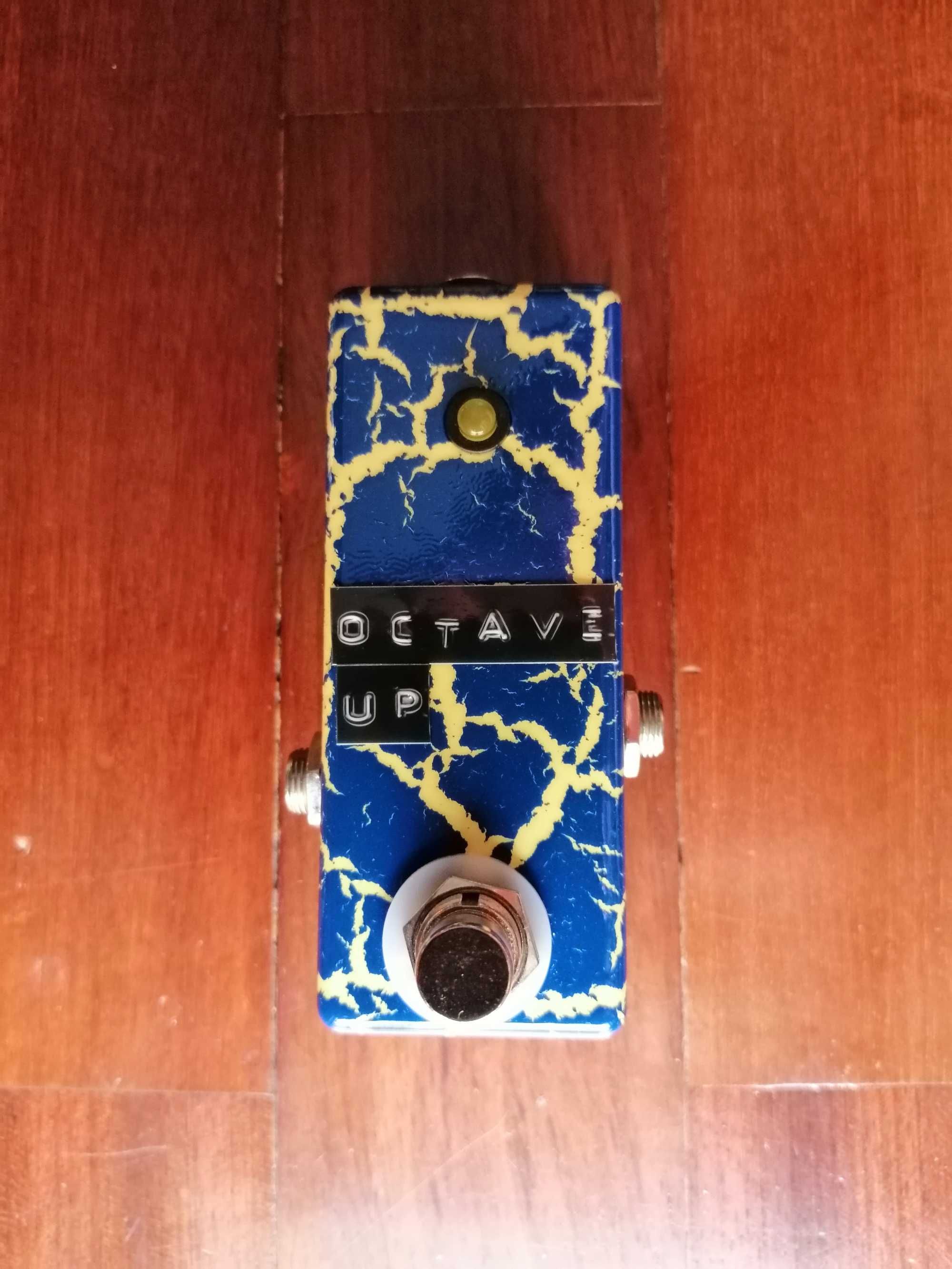 Pedal Octave UP (clone Earthquaker Devices tentacle) - DuCatano Pedals