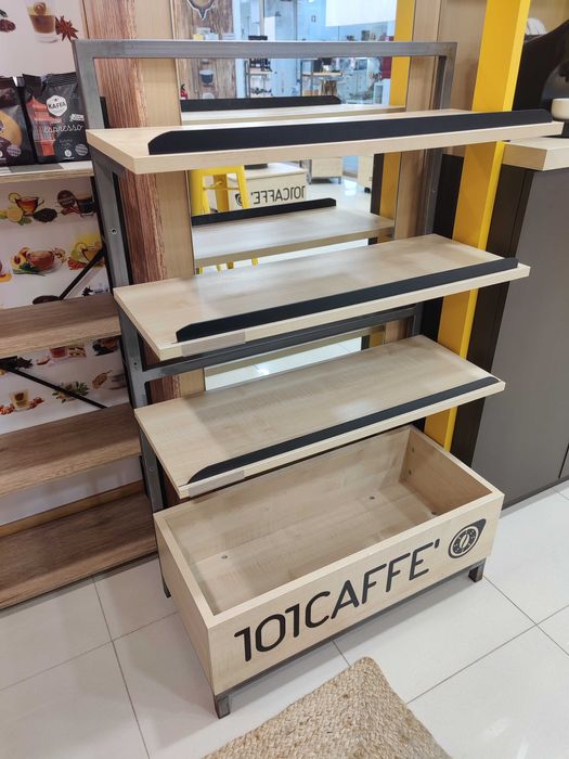 Mobiliário e Acessórios de loja