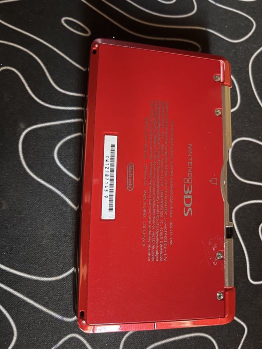 Нінтендо 3дс продам або обмін на пс віту з моєю доплатою