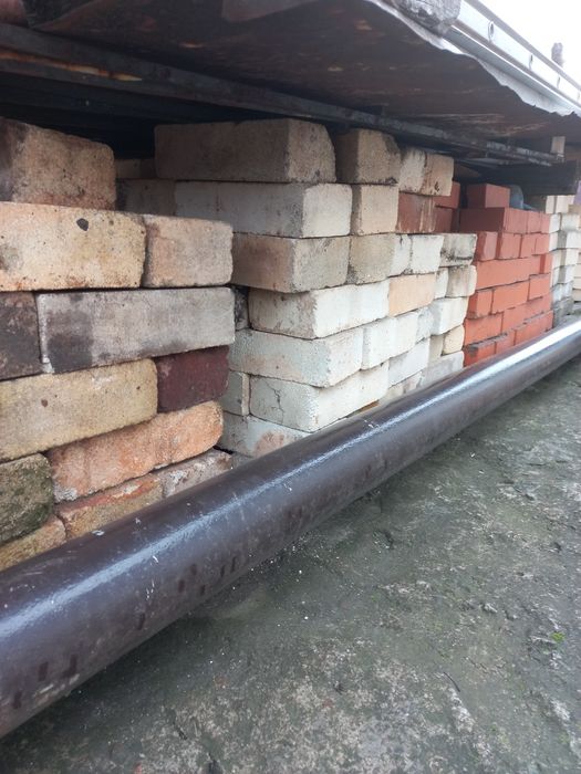 Кирпич, цегла огнеупорная,вогнетривка, шамот.