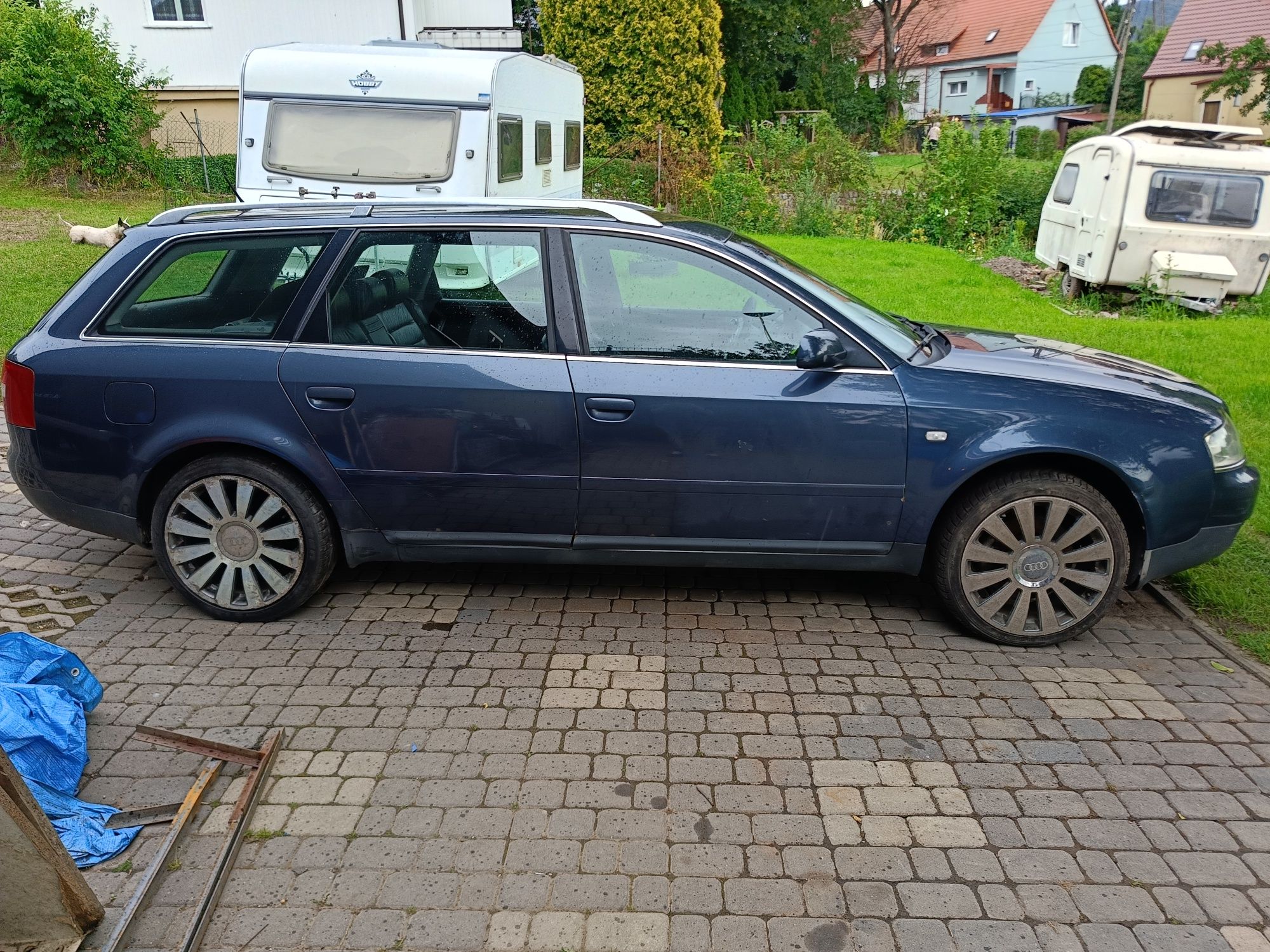 Audi A6 C5 2002 hak