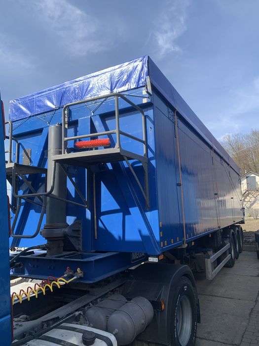 Напівпричіп самоскид